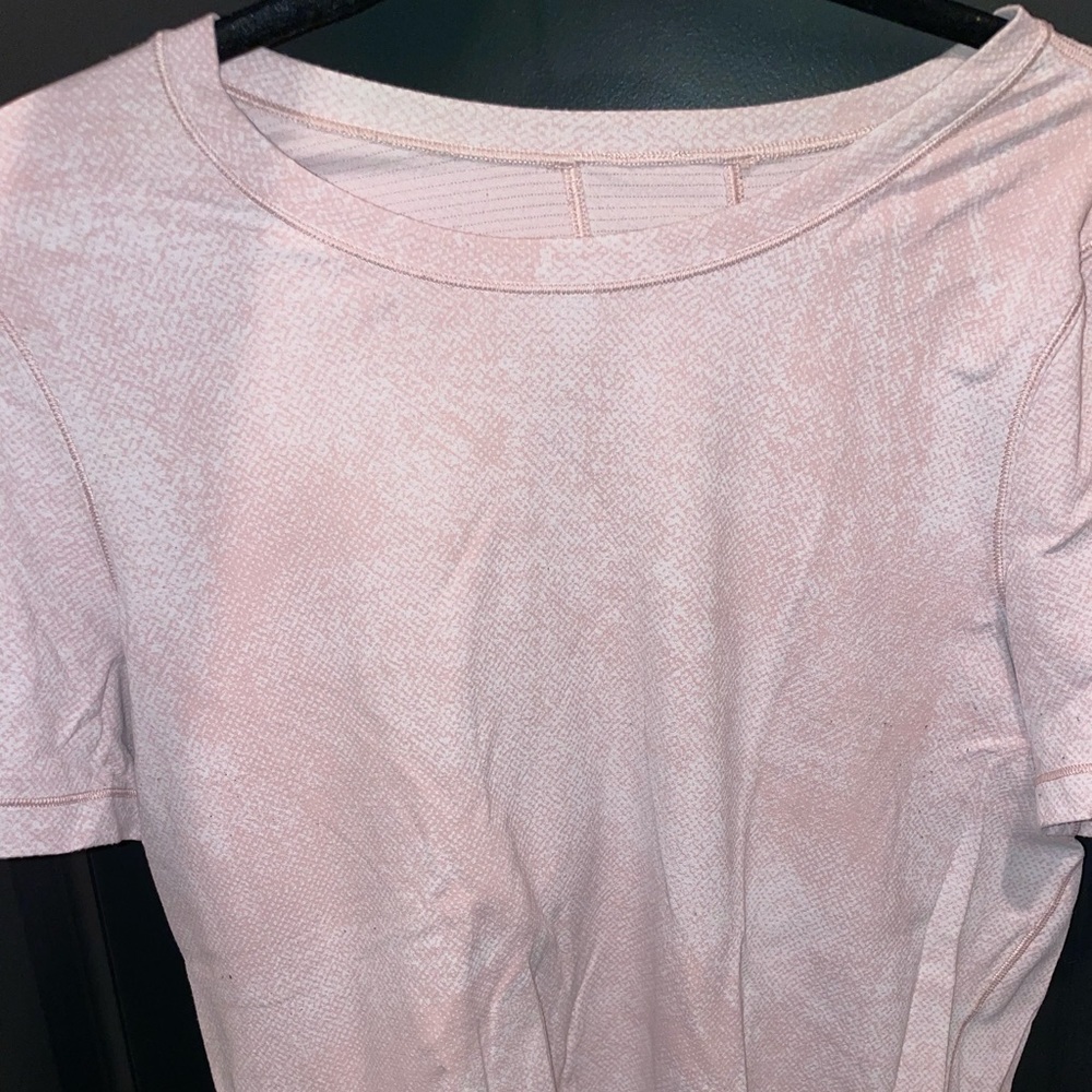 Lululemon shirt